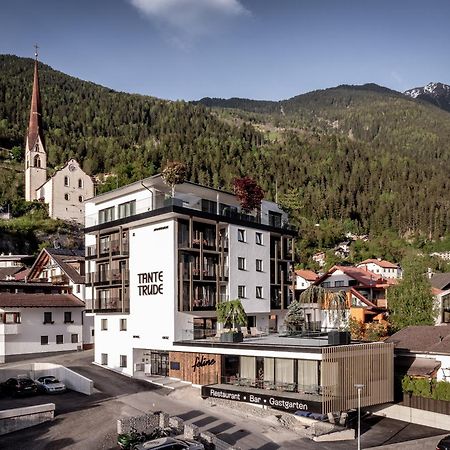 Aparthotel Tante Trude Oetz Zewnętrze zdjęcie